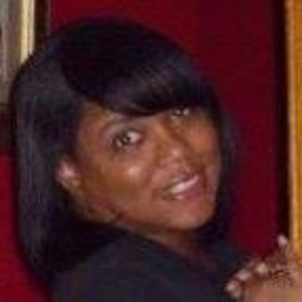 Meet your Posher, Cynthia